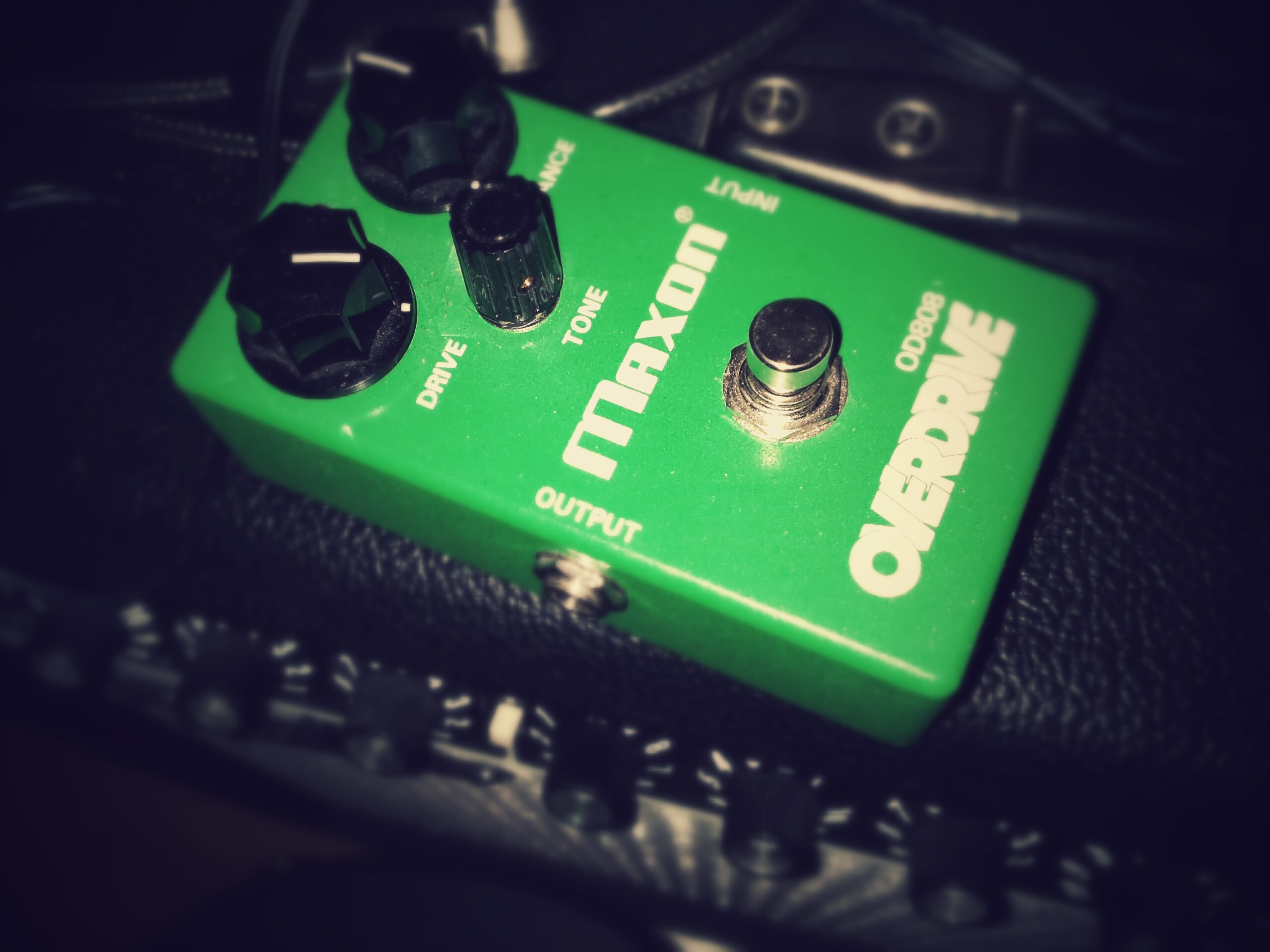 Green amplifier for electric guitar free image download