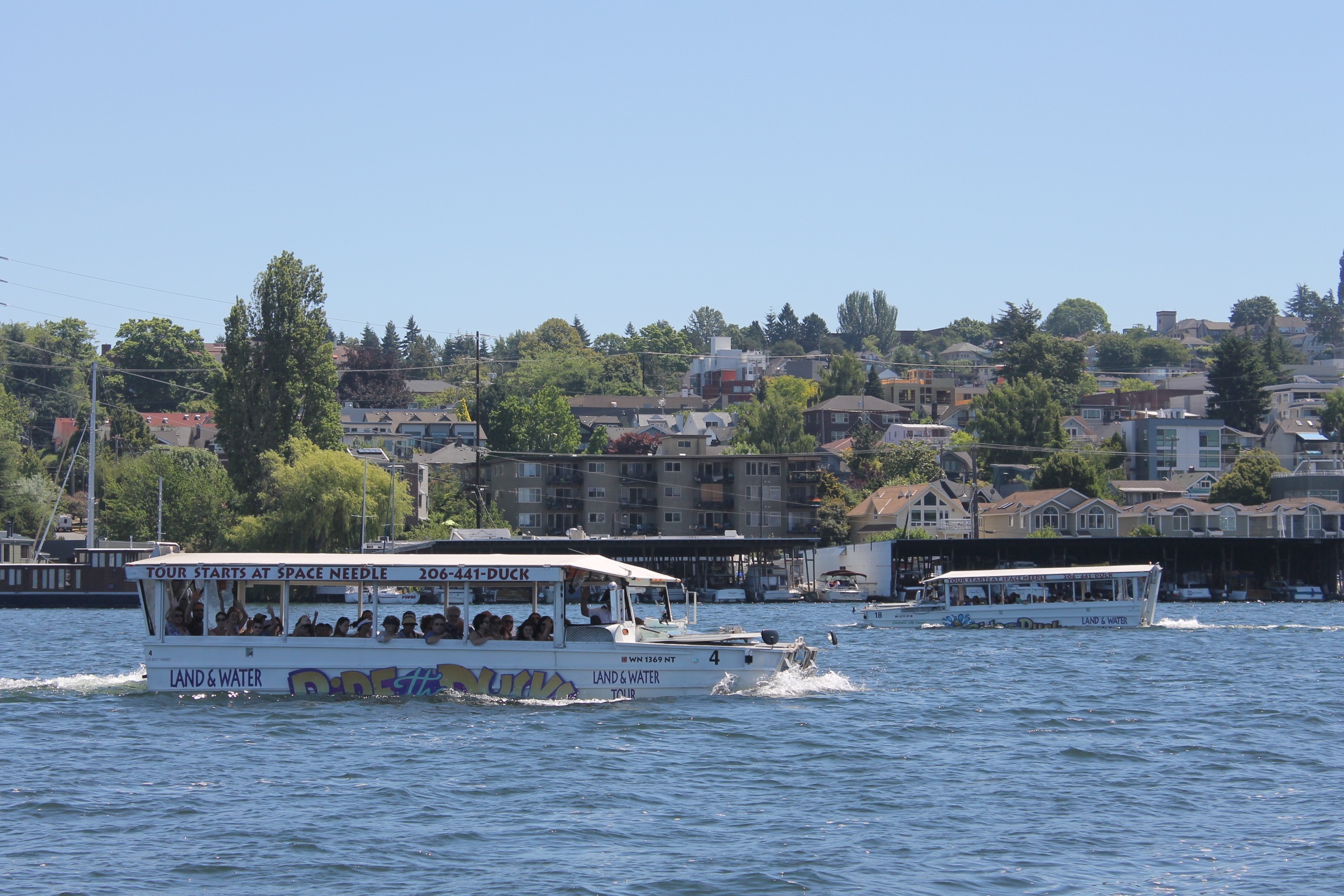 Boat on the lake Union free image download