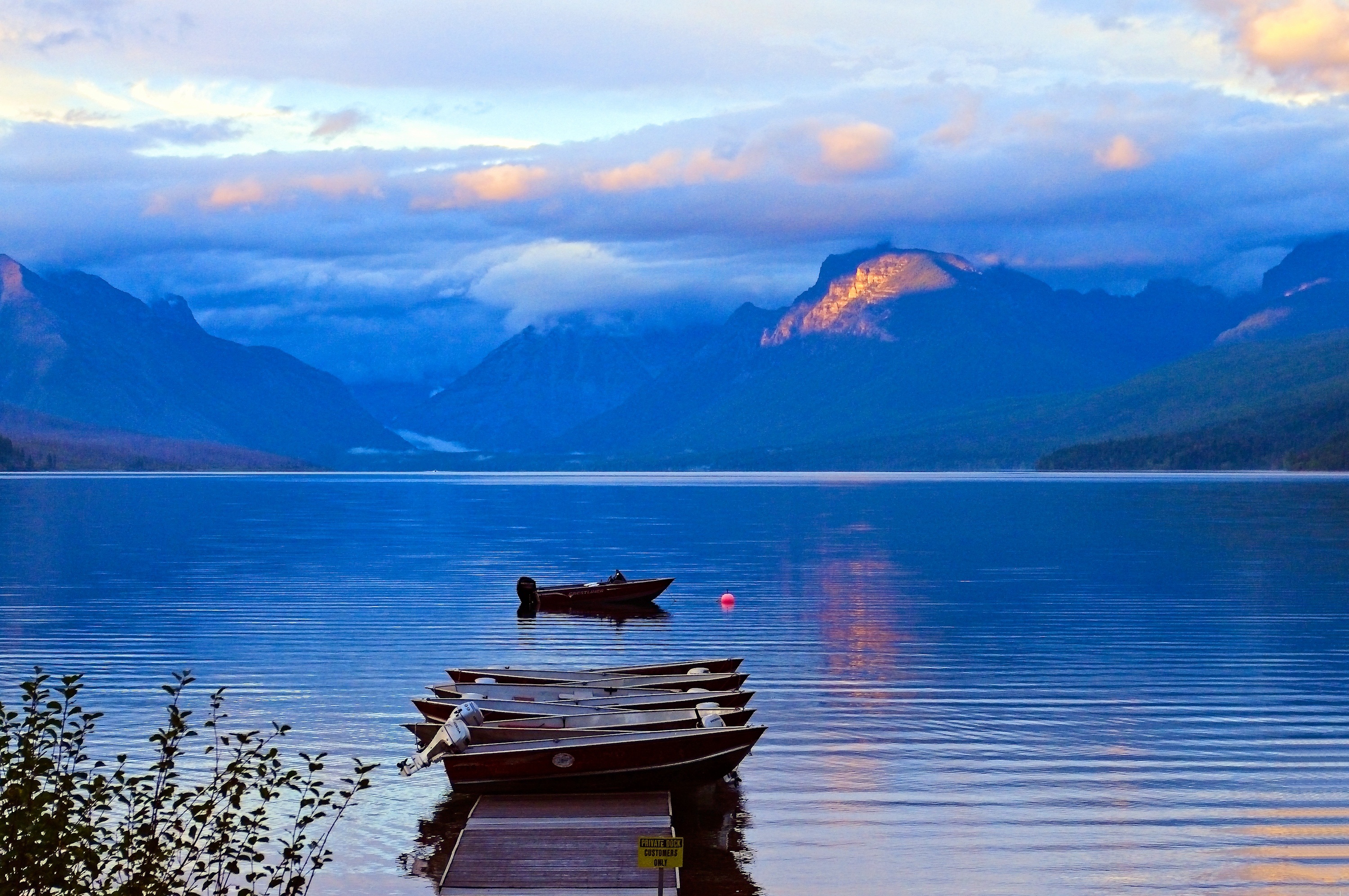 Lake Mcdonald Rental Boats free image download