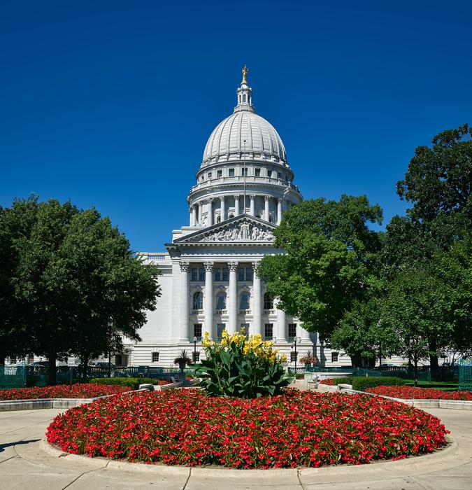 Famous Madison Wisconsin State Capitol free image download