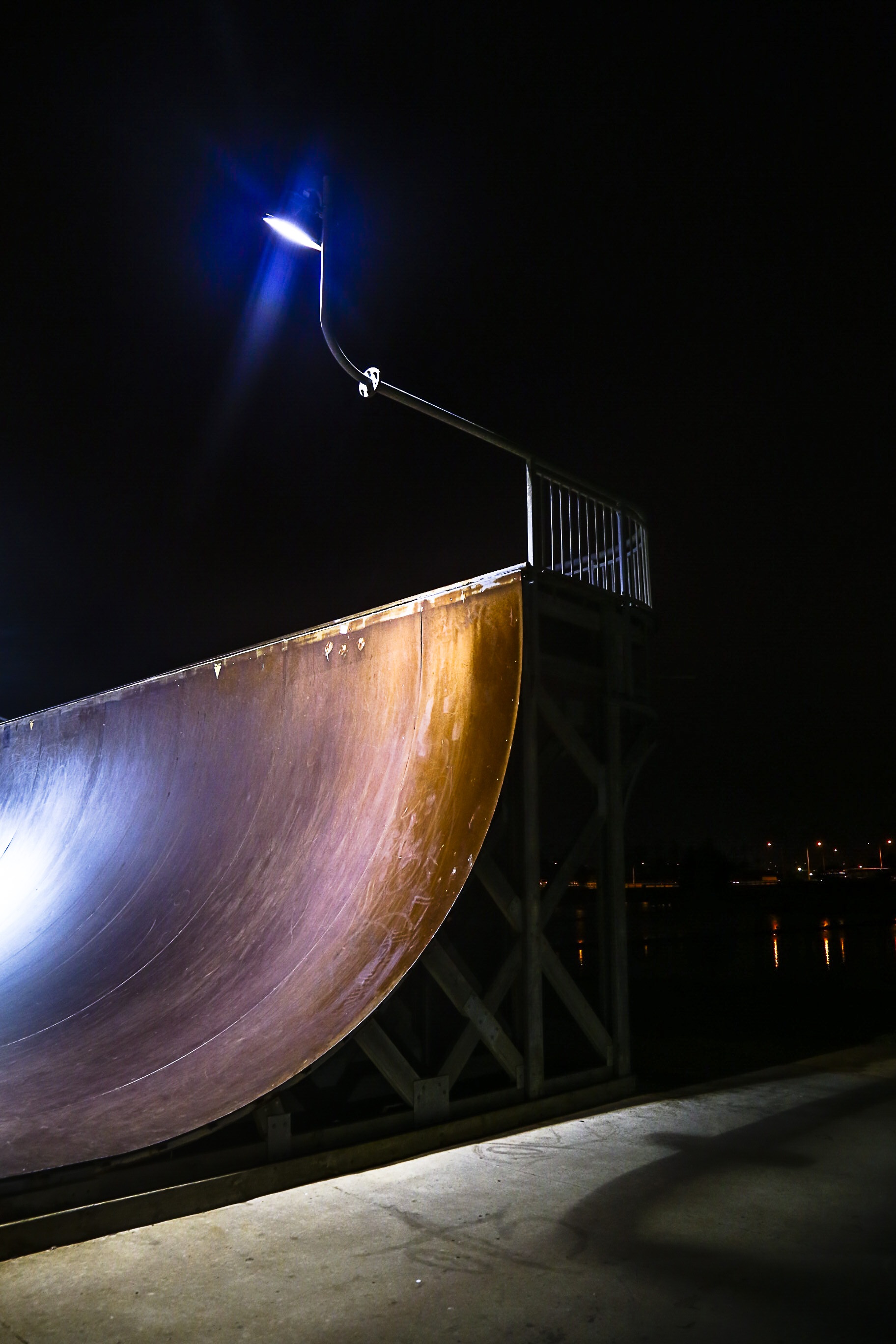 Blue ramp over skate park free image download