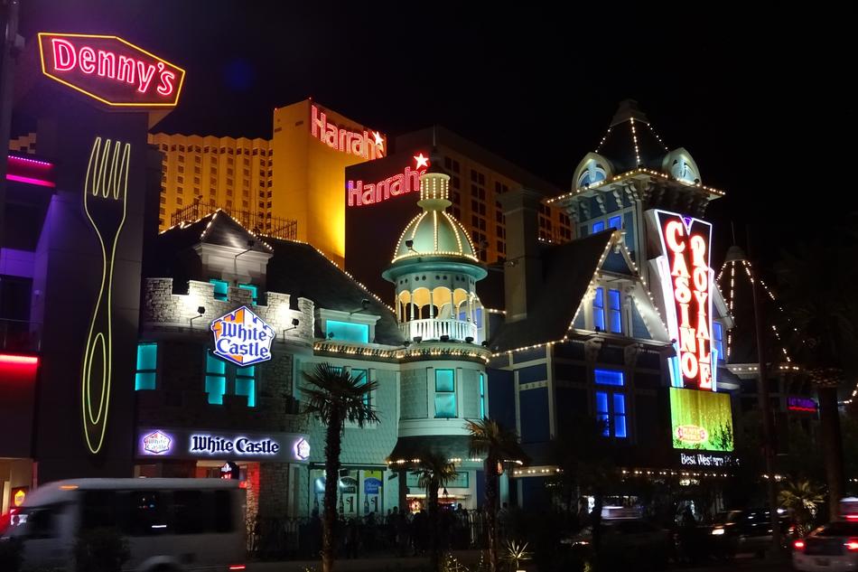 Las Vegas Strip Entertainment free image download