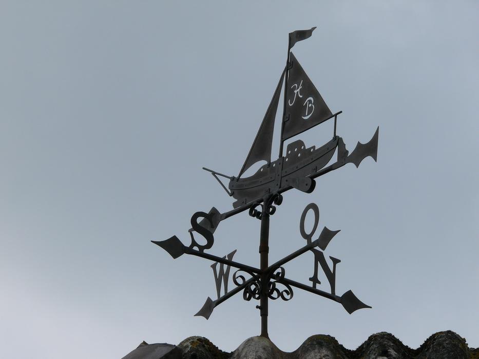 Wind Direction Indicator on roof free image download