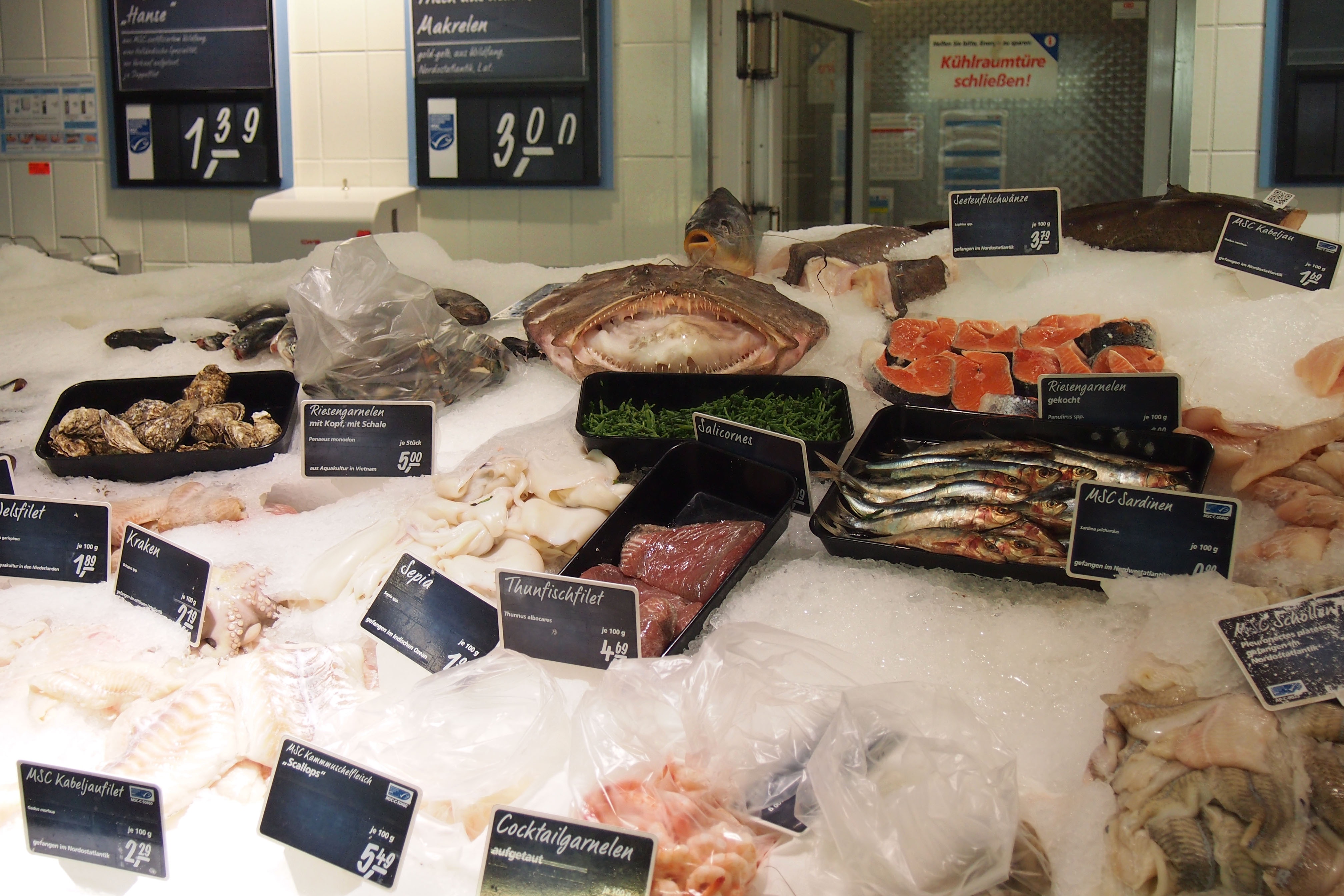 Fish Counter Supermarket free image download
