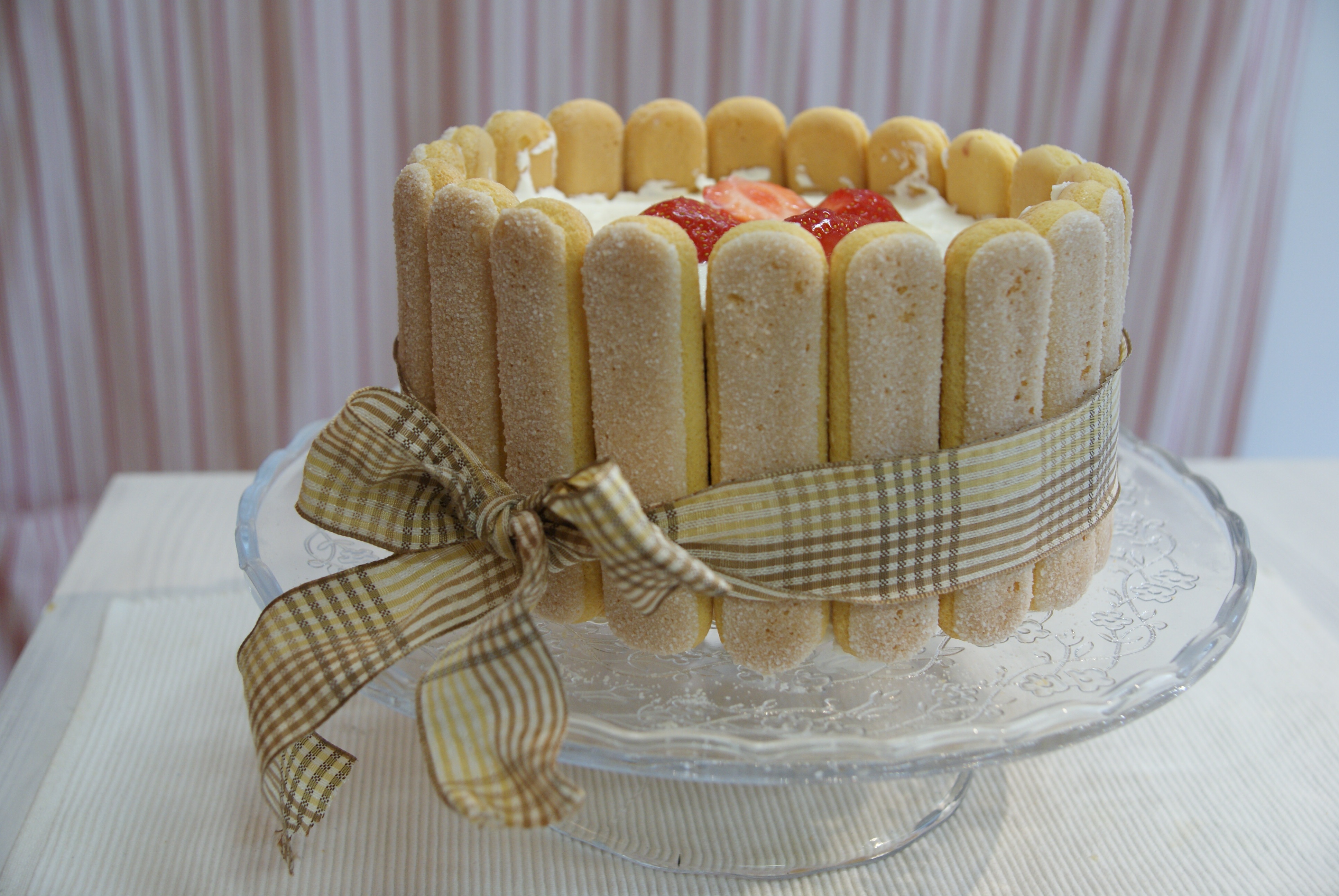 Ladyfingers Sponge English Cake free image download
