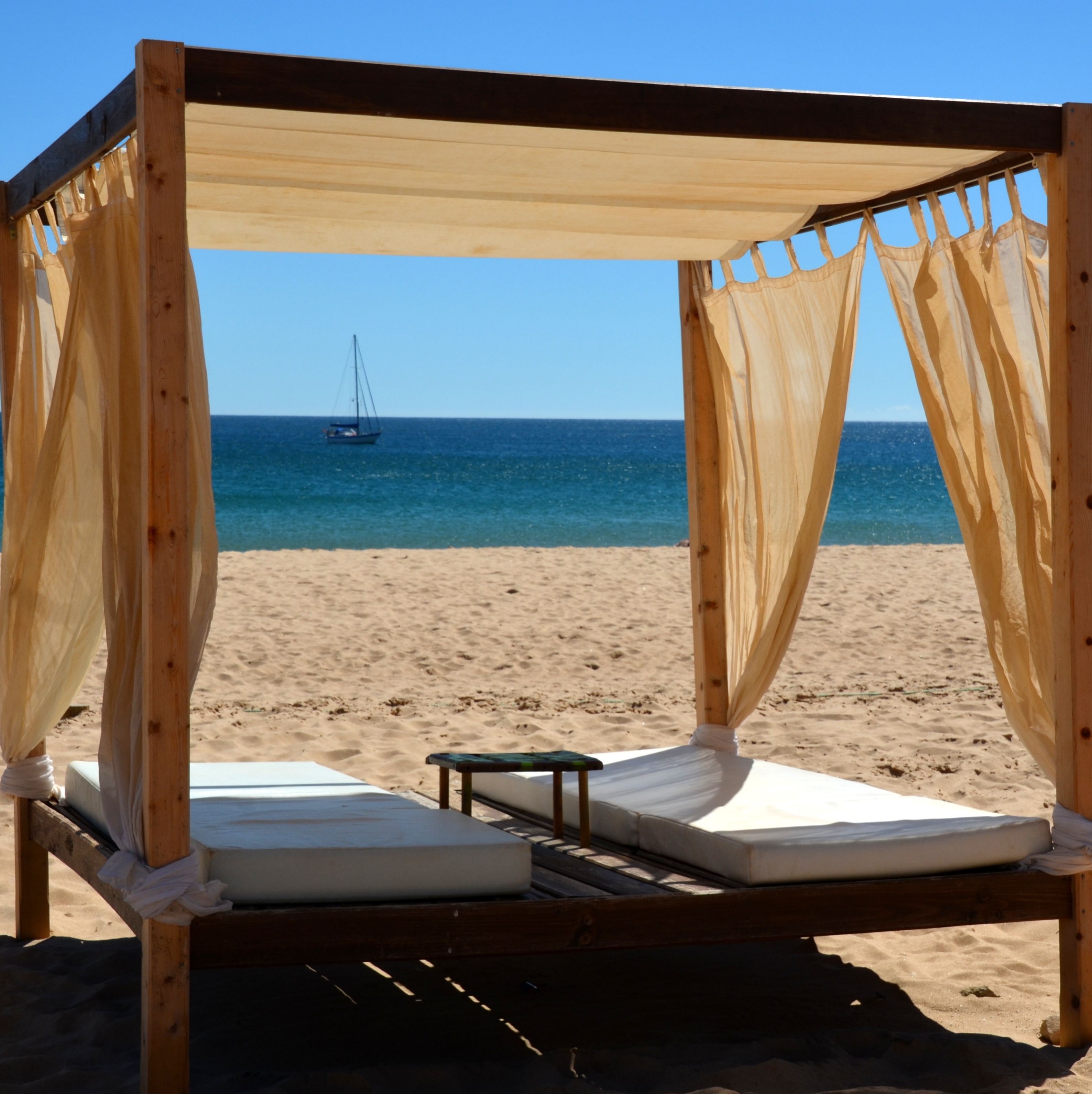 Bed Beach Sea free image download