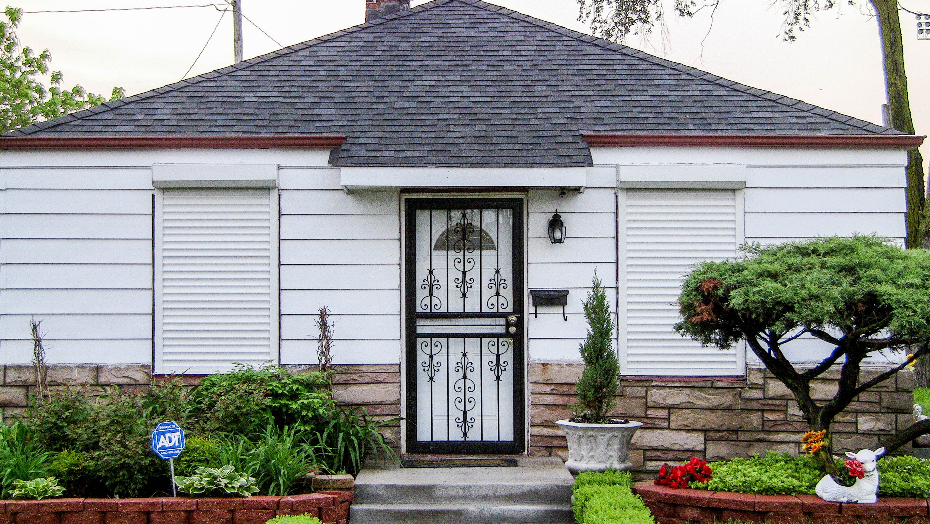 Michael Jackson family home free image download