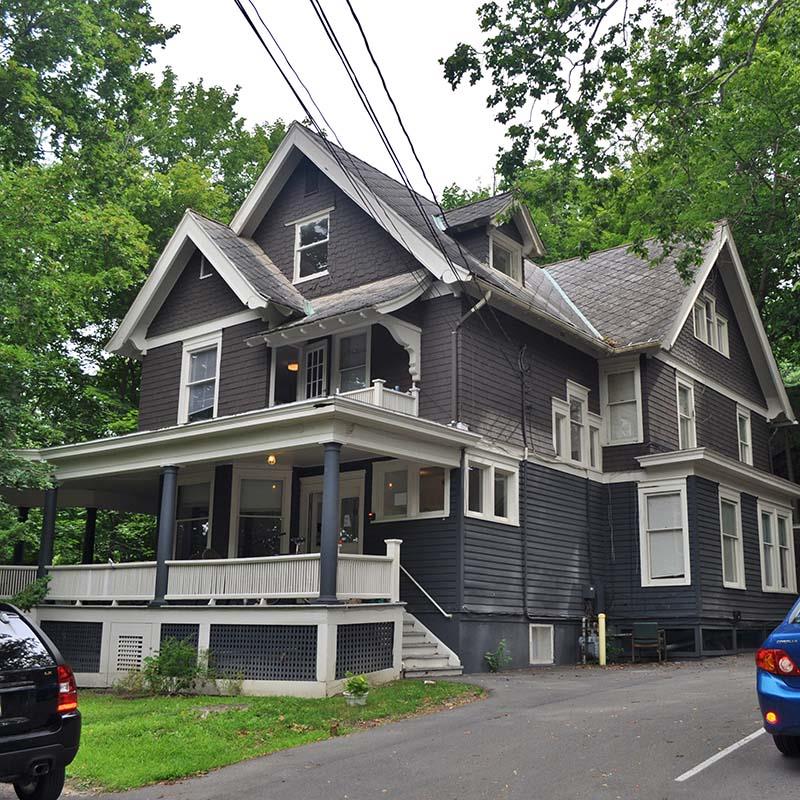 117 Dewitt Place PJ Apartments