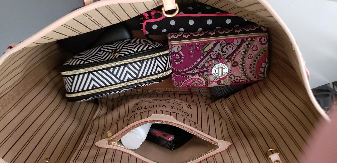 How Much Money Does Louis Vuitton Make In A Daylight Walden Wong