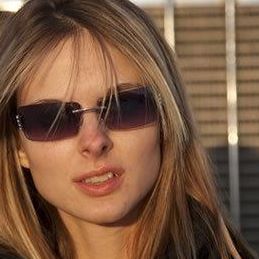 Lisa Kelly Facebook, Instagram & Twitter on PeekYou