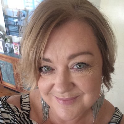 Carolyn Kelly Facebook, Instagram & Twitter on PeekYou