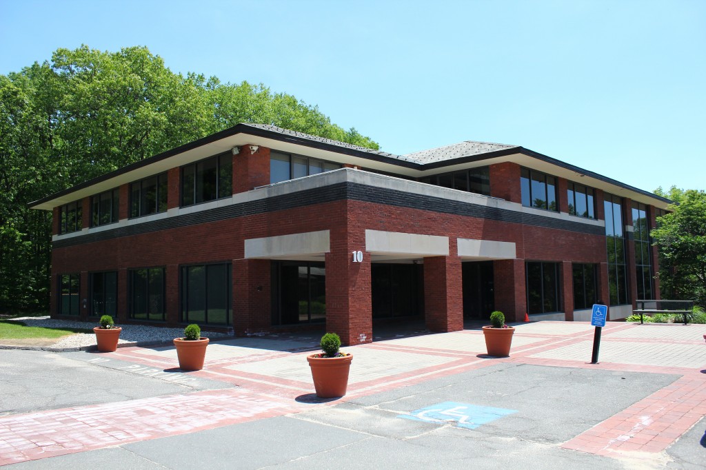 10 Waterside Dr PKT Development