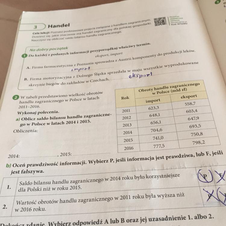 W tabeli przedstawiono wielkość obrotów handlu zagranicznego w polsce w