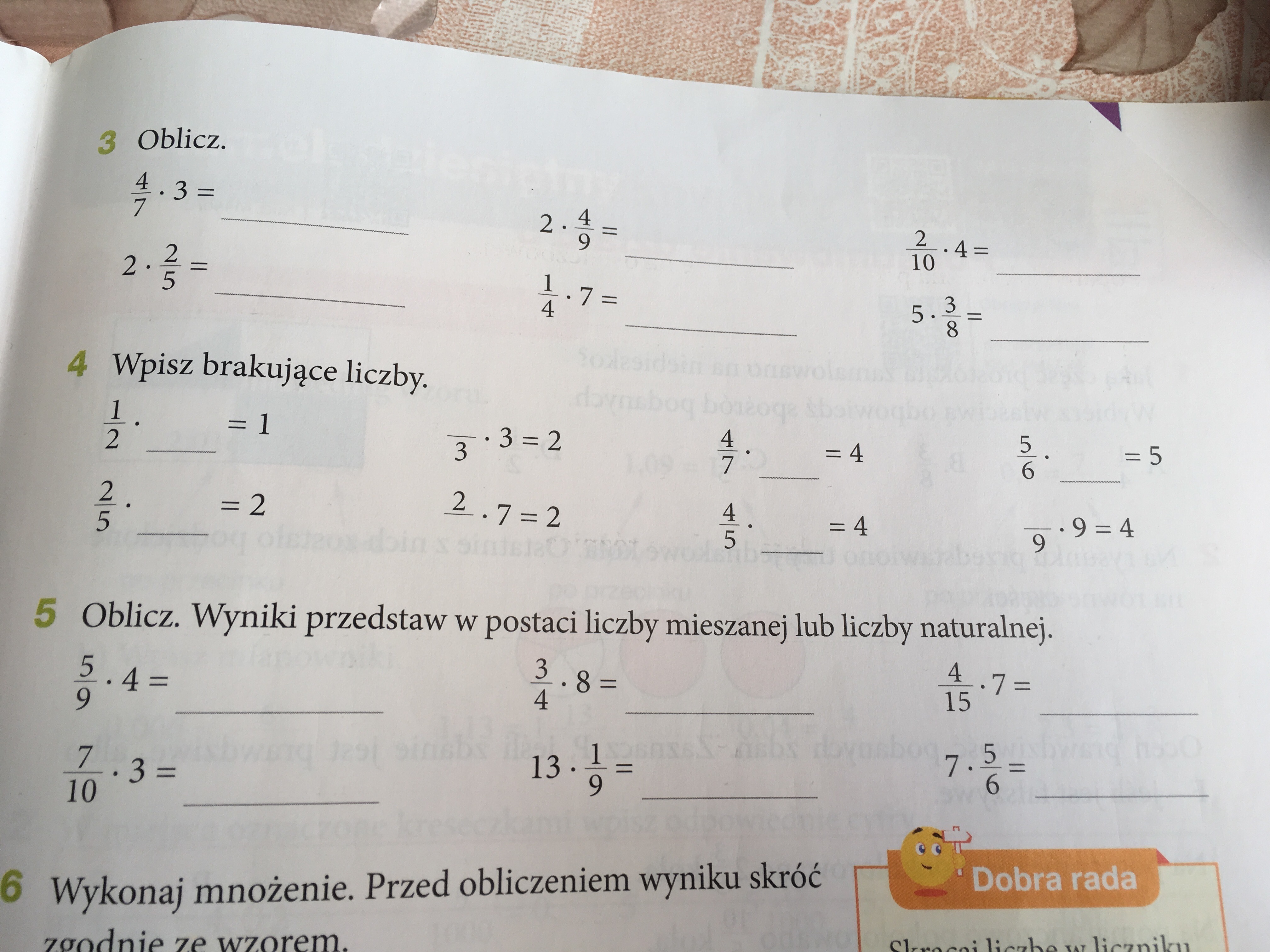 Oblicz sa trzy ćwiczenia w załączniku na mnożenie ułamka przez liczbę
