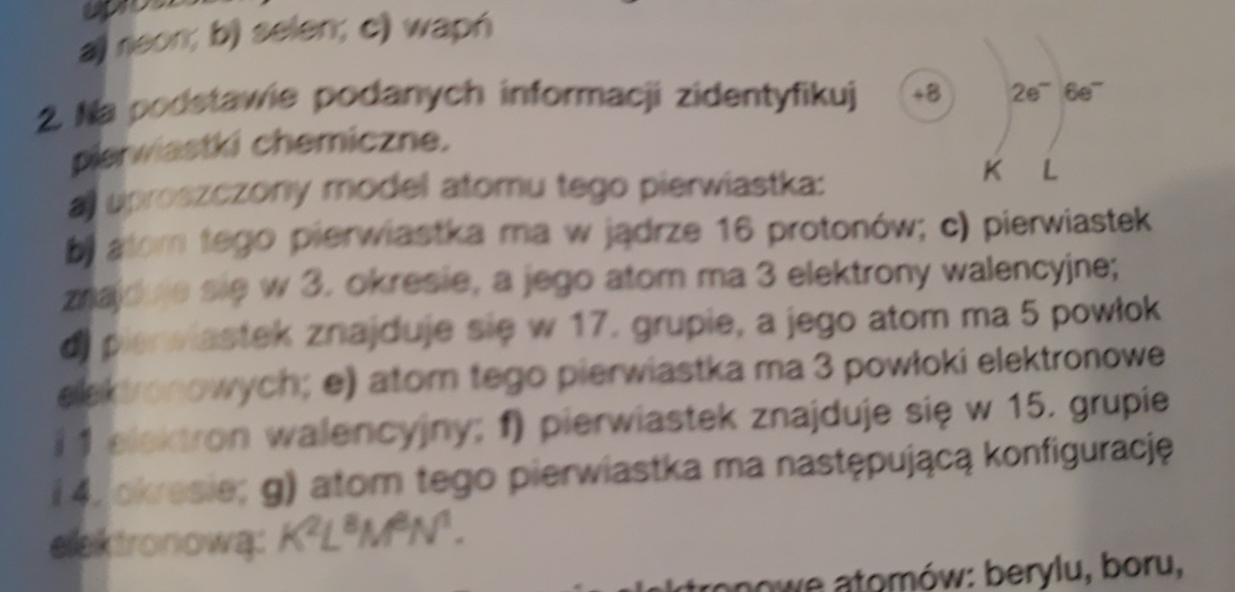 Na podstawie podanych informacji zidentyfikuj pierwiastki chemiczne