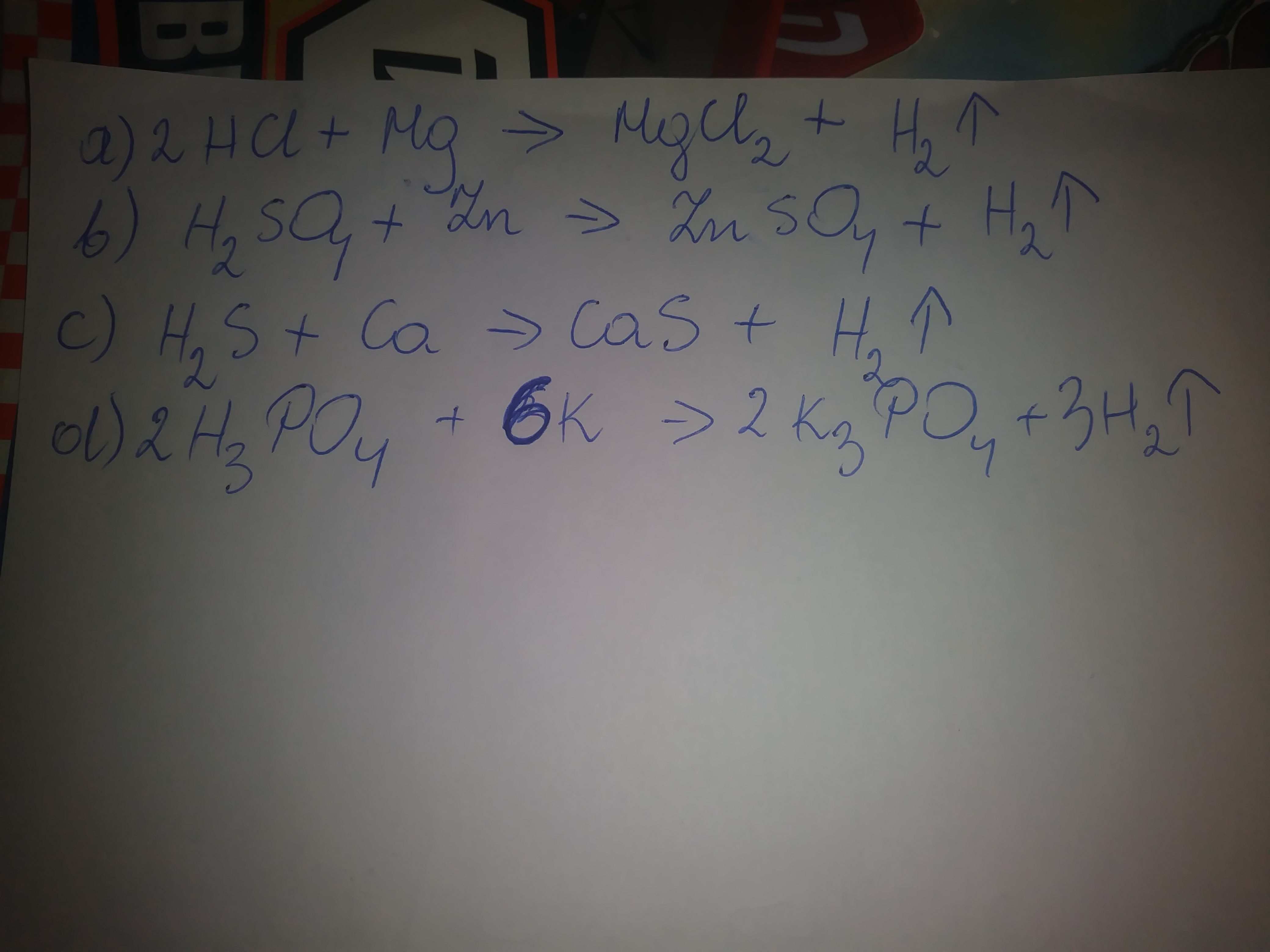 Napisz i uzgodnij równania podanych reakcji chemicznych A) kwas