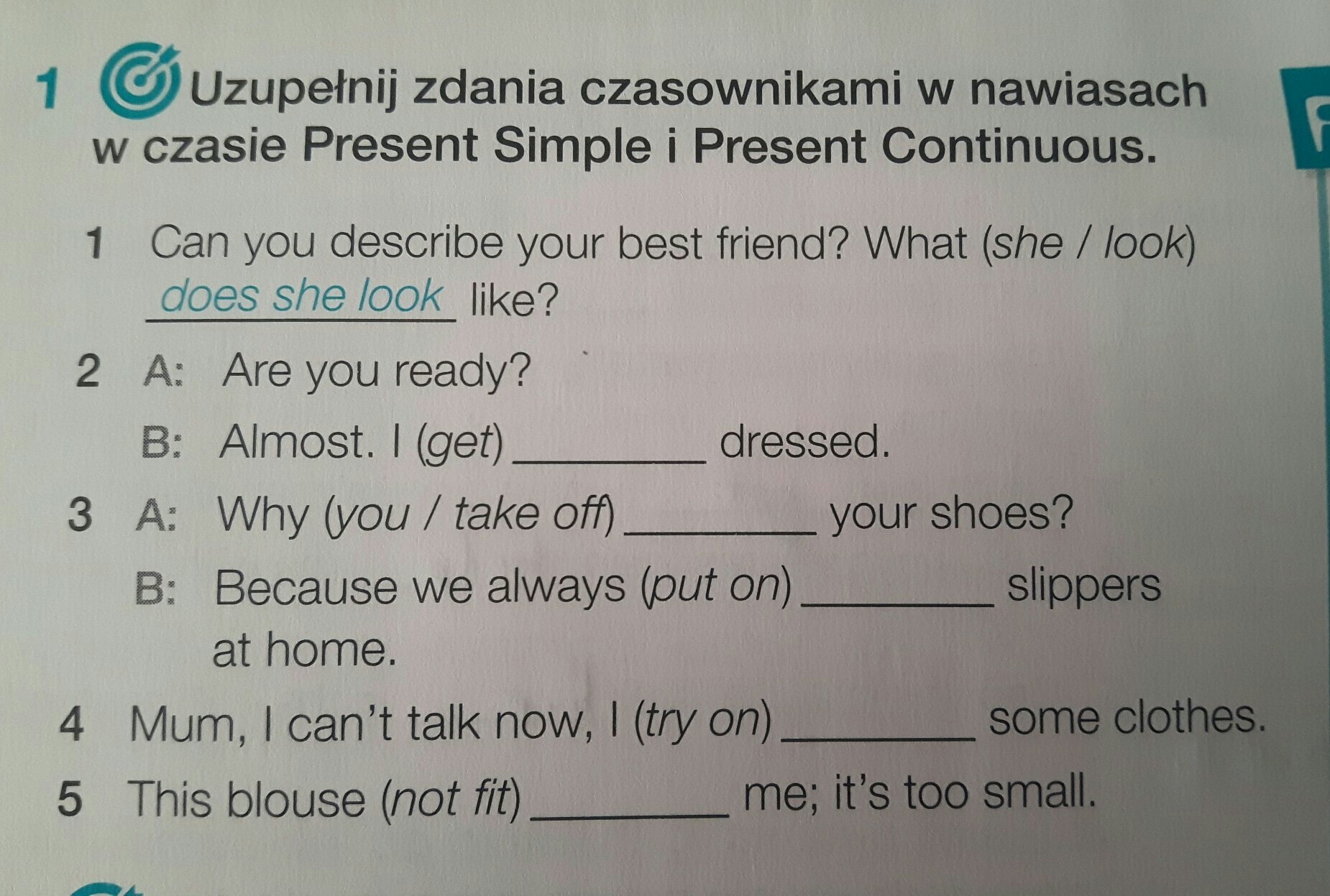 Uzupełnij zdania czasowniki w nawiasach w czasie Present Simple i