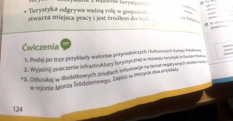 Ćwiczenia 1. Podaj po trzy przykłady walorów przyrodniczych i
