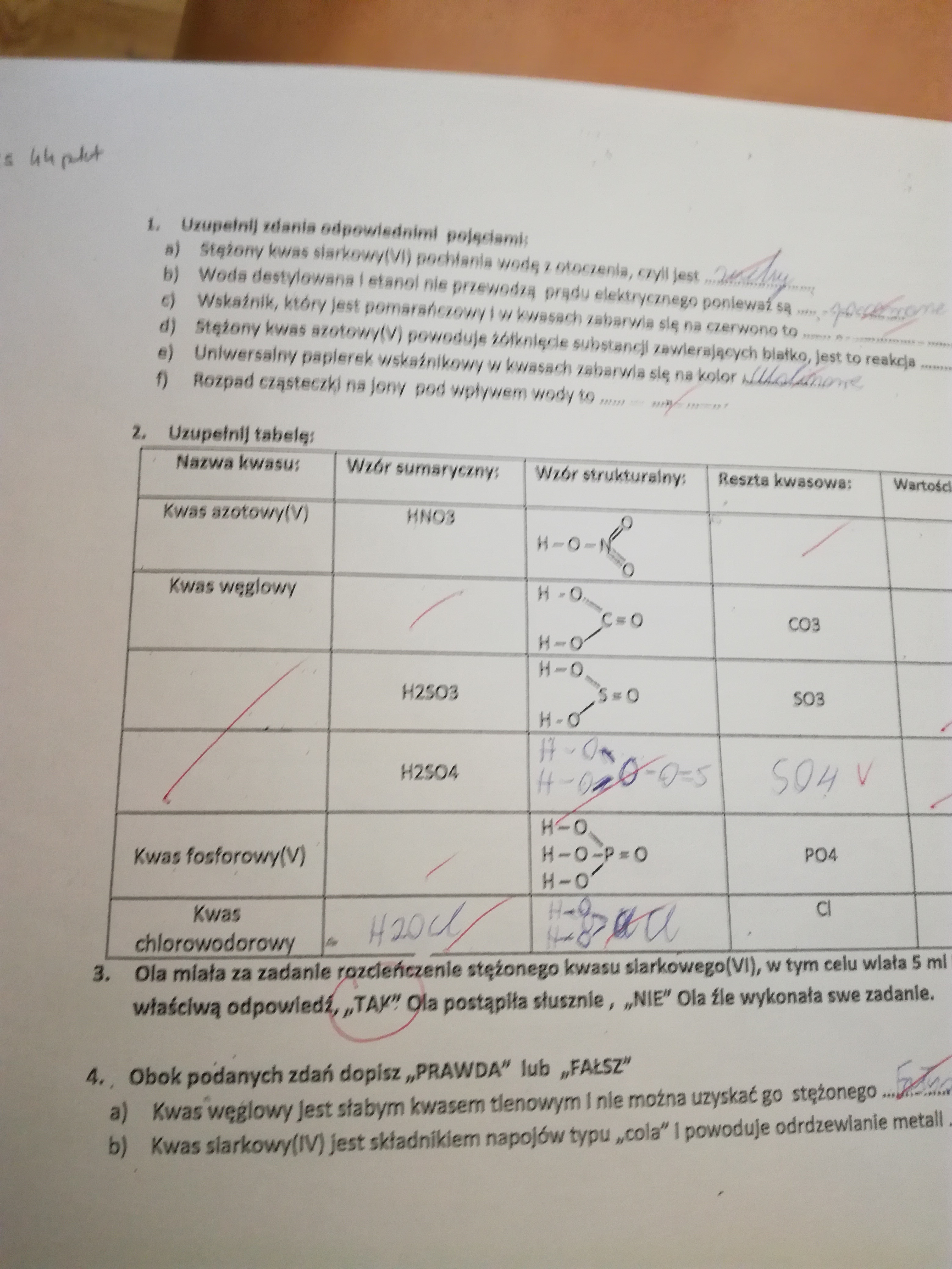 Czy ma ktoś test chemia nowej ery 7 dział łączenia się atomów. Równania