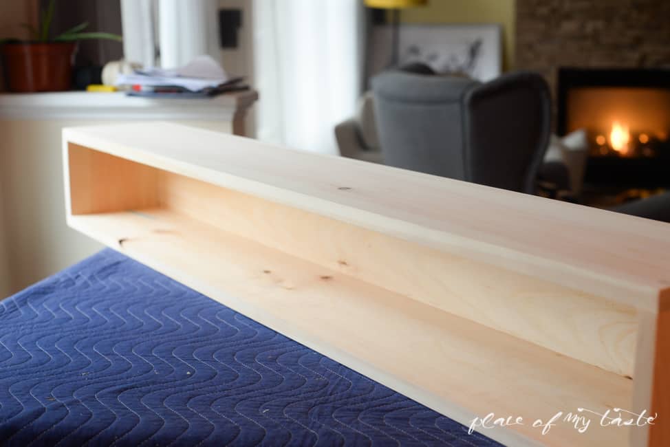 DIY FIREPLACE MANTEL