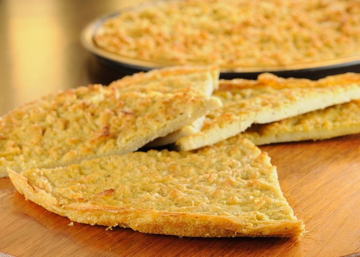 Pizza de fainá (harina de garbanzos), receta paso a paso