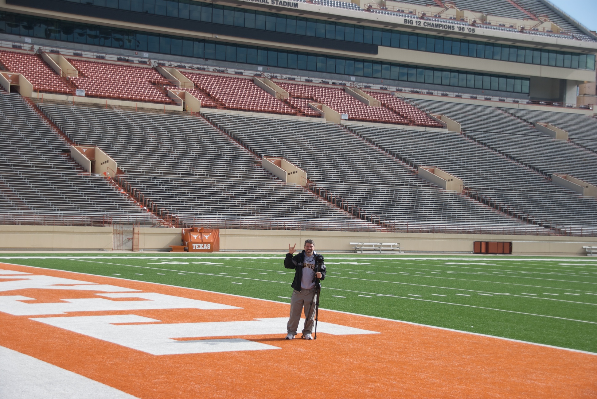 Austin, TX DKR Texas Memorial Stadium (HDR) « Places 2 Explore