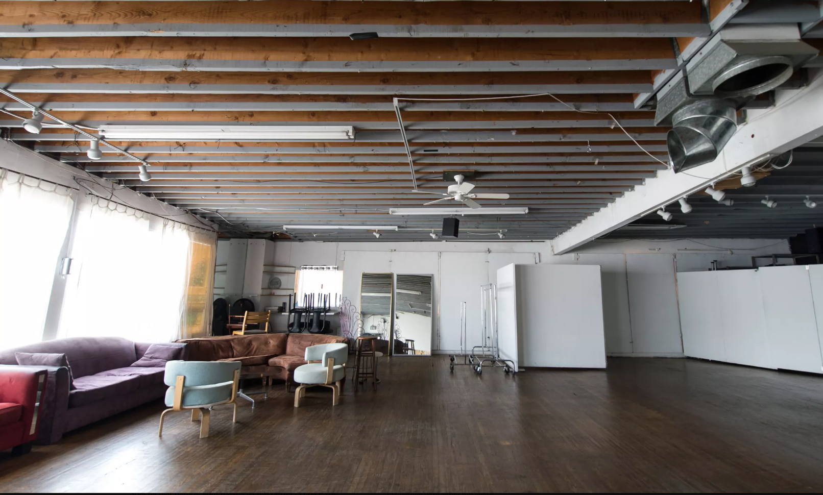 Large, Bright West Hollywood LoftStudio Placeuse