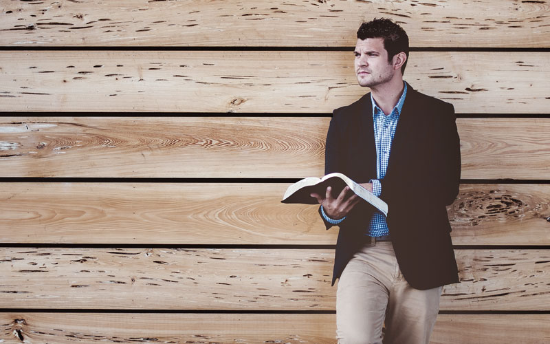 "A Wise Man's Heart Directs Him Toward the Right" Plain Bible Teaching