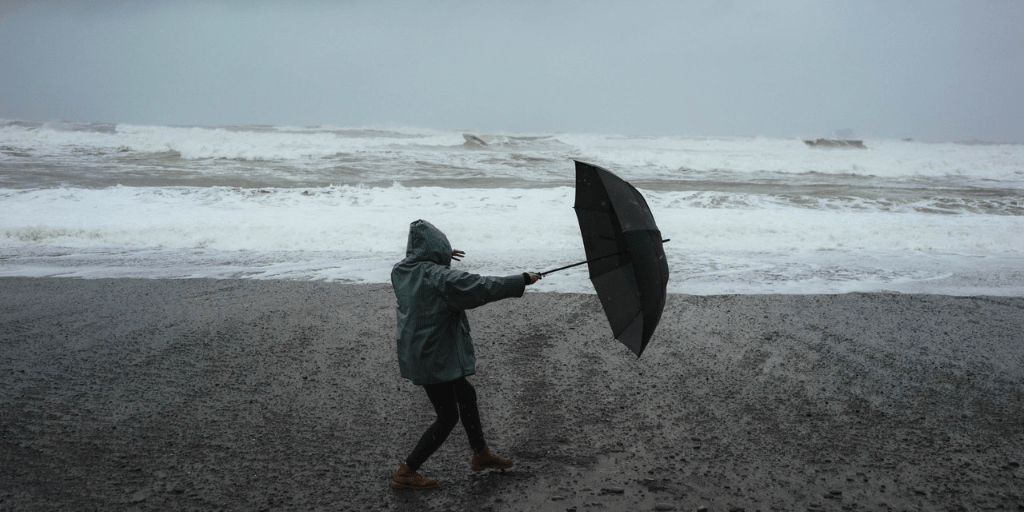 Pick up English phrasal verb definition Free online lessons with audio