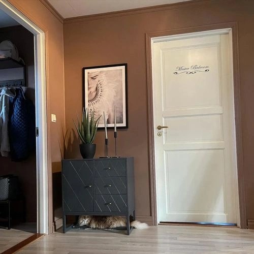 Red Jotun paint colors reviews