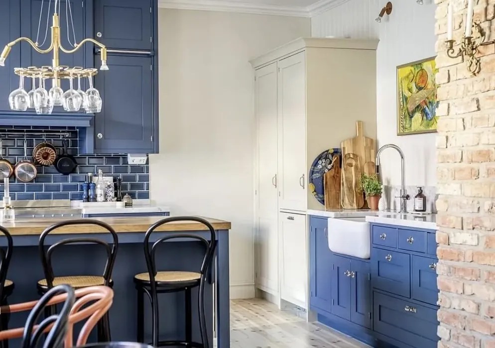 Benjamin Moore Blue Nova 825 62 real pictures