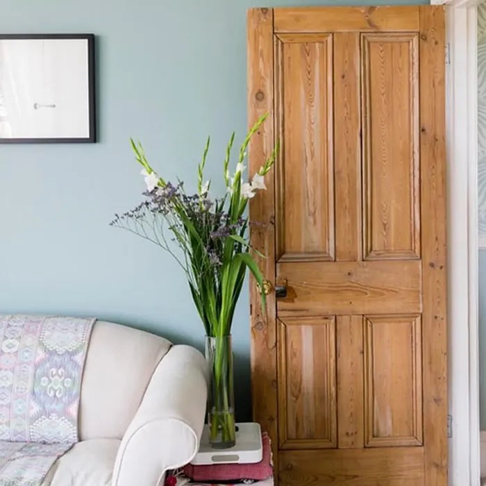 Farrow and Ball Dix Blue 82 paint color