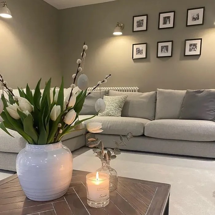 Farrow and Ball Hardwick White 5 paint color