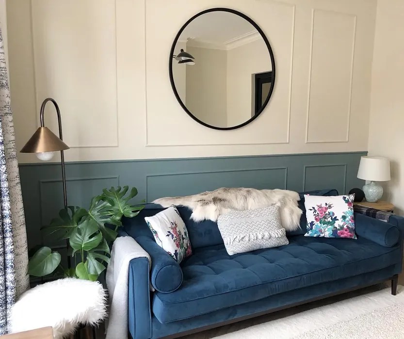 Farrow and Ball School House White 291 paint color