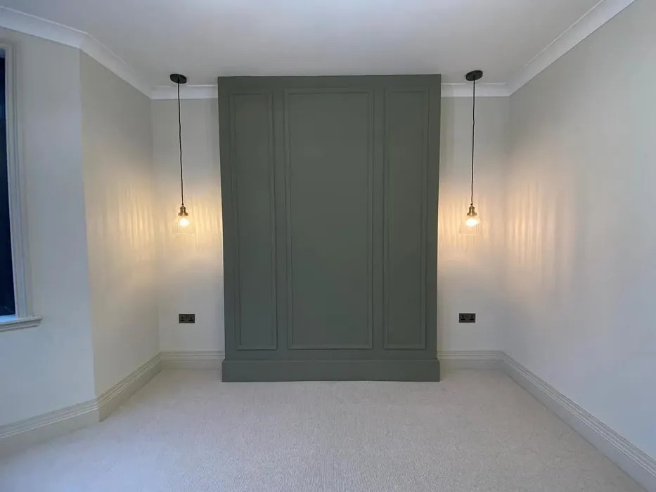 Farrow and Ball School House White 291 paint color