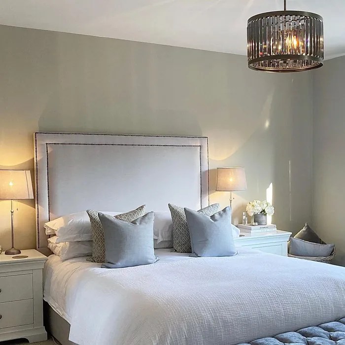 Farrow and Ball Stony Ground 211 paint color