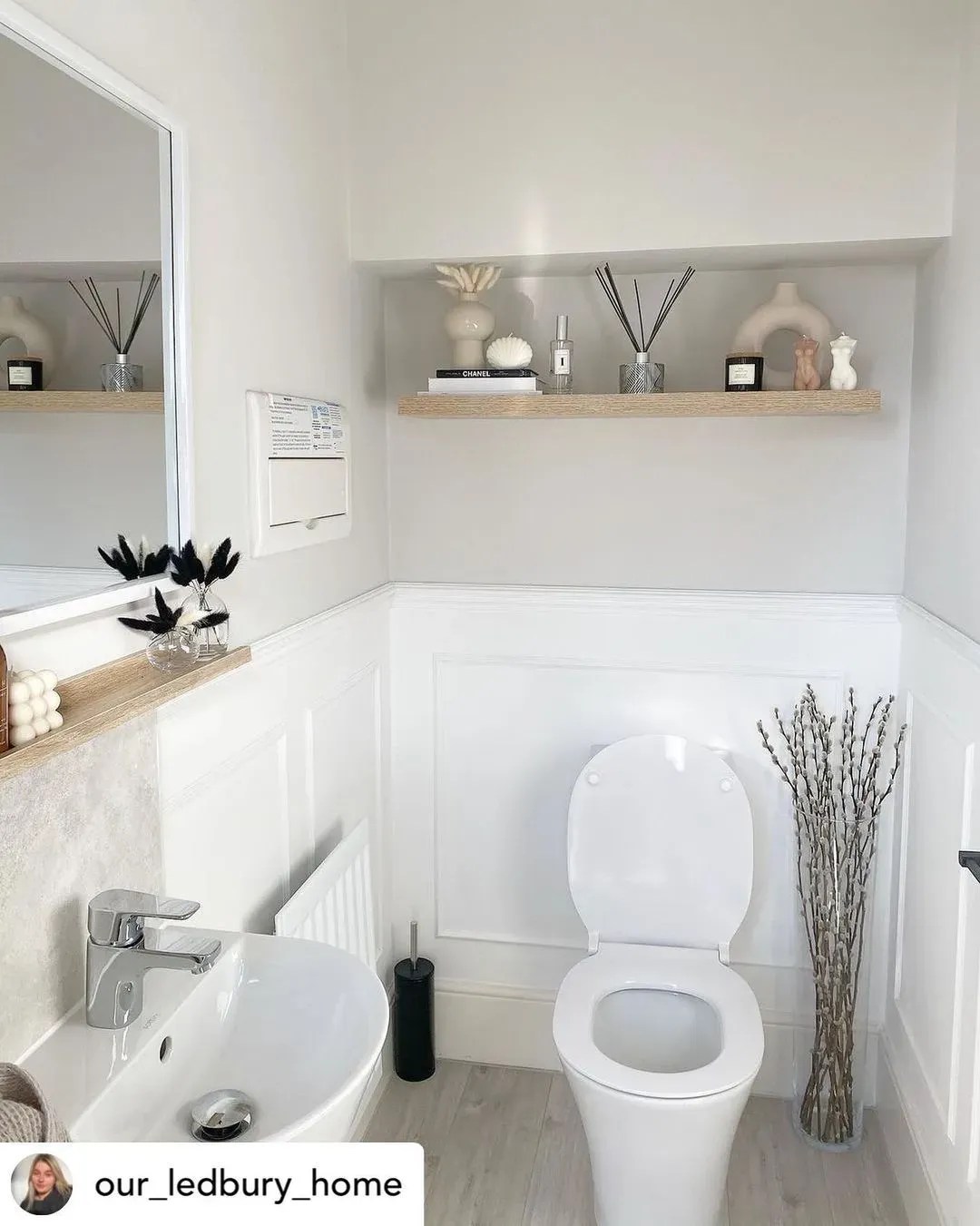 Farrow and Ball light paint colors for bathroom