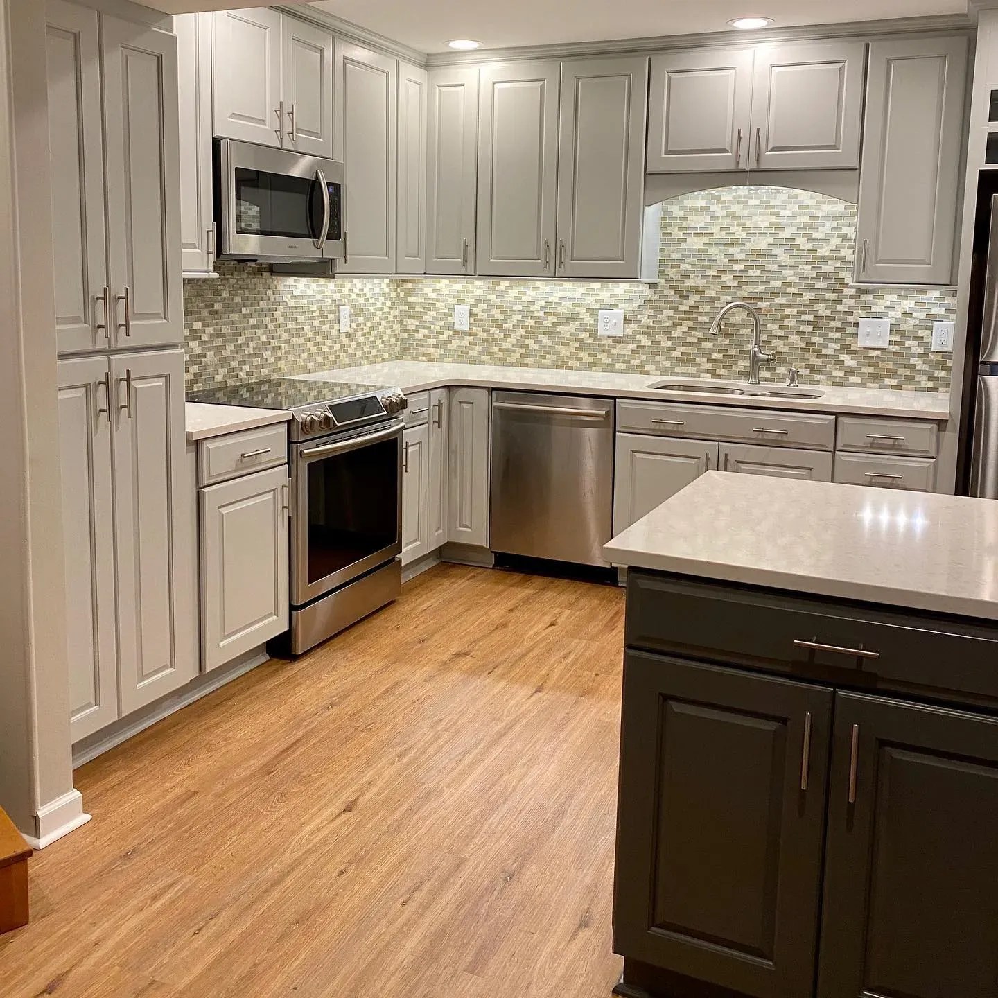 Behr midtone paint colors for kitchen