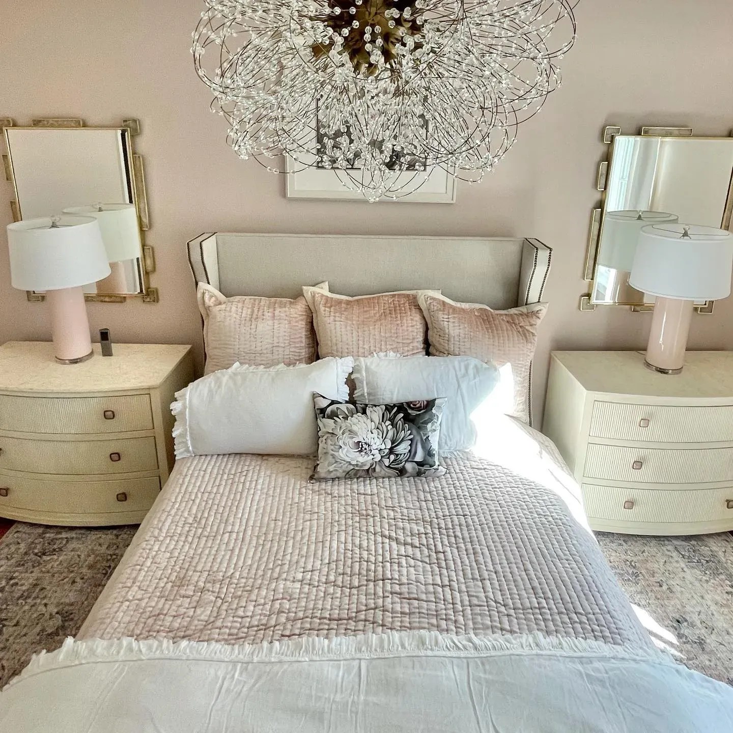 Light pink paint colors for bedroom