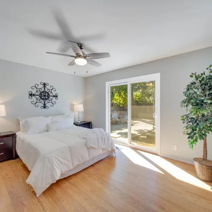 Benjamin Moore grey paint colors for bedroom