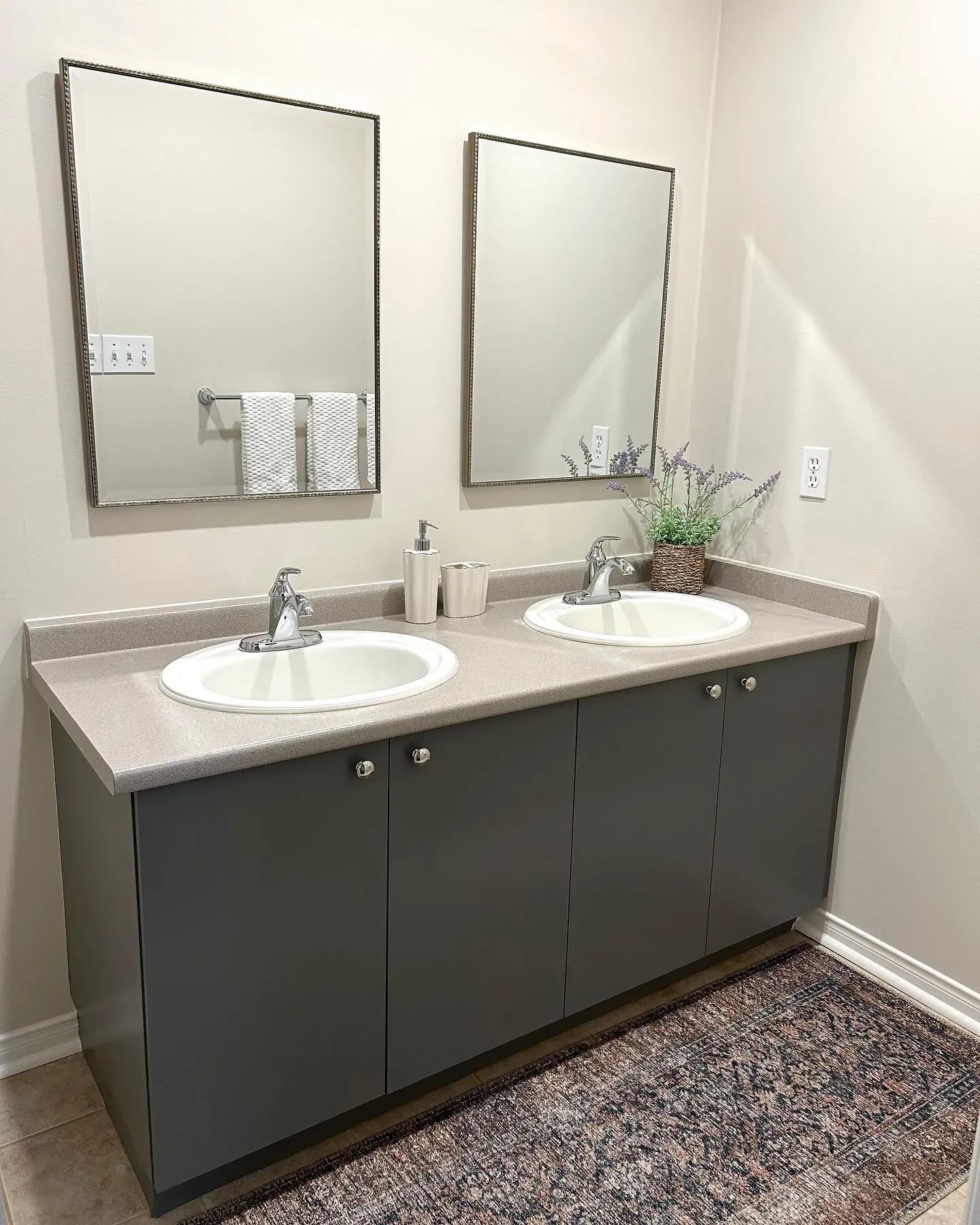 Benjamin Moore paint colors for bathroom