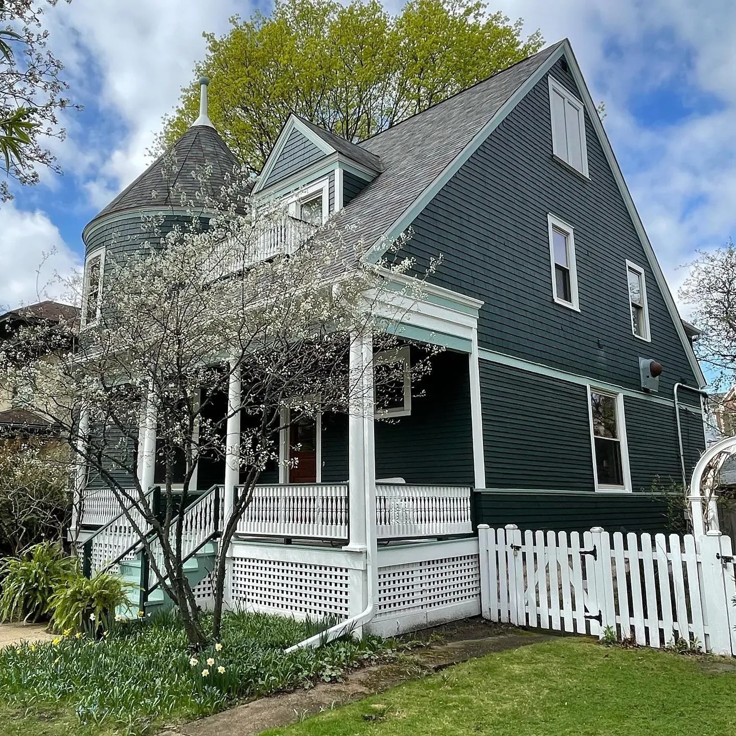 Dark blue paint colors for exterior