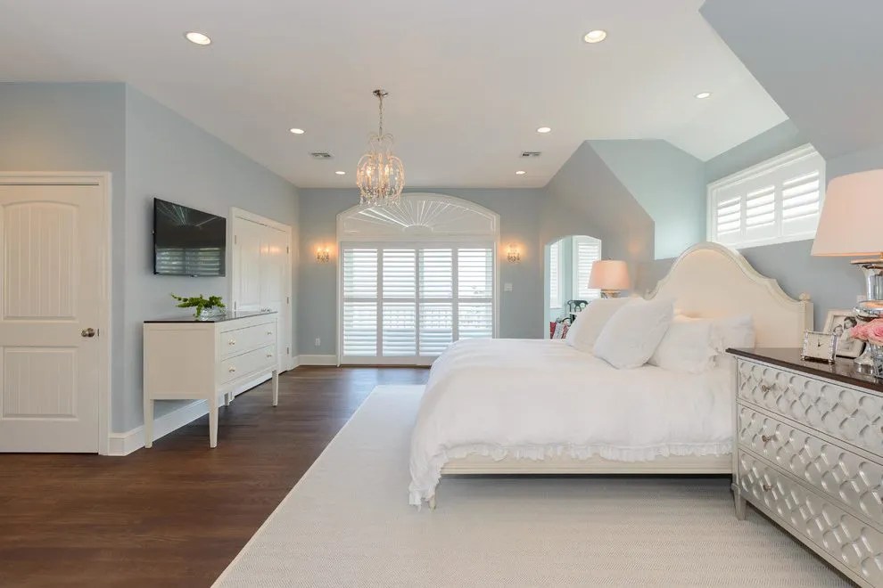 Light blue paint colors for bedroom