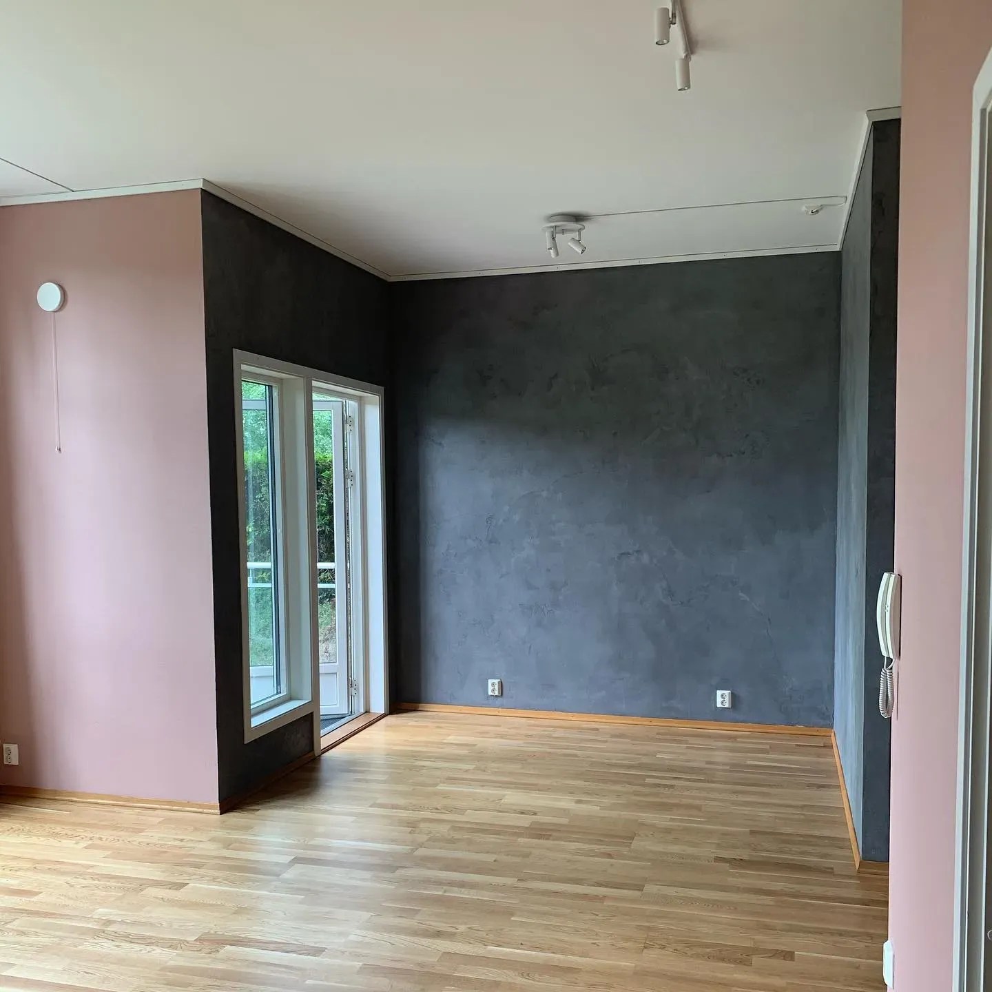 Jotun pink paint colors for living room