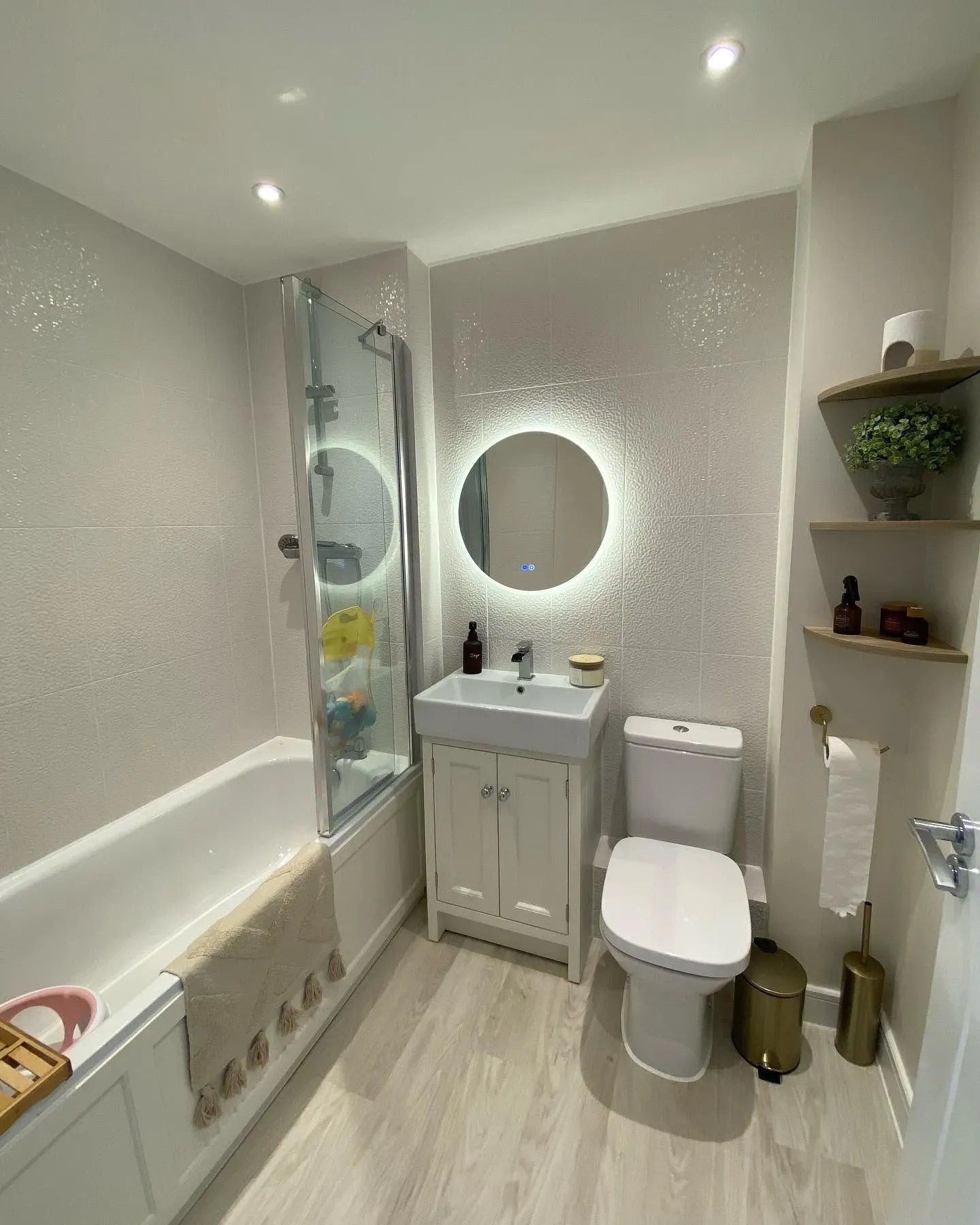 Dulux greige paint colors for bathroom