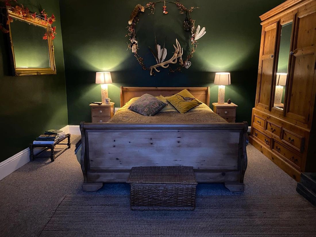 Farrow and Ball dark green paint colors for bedroom