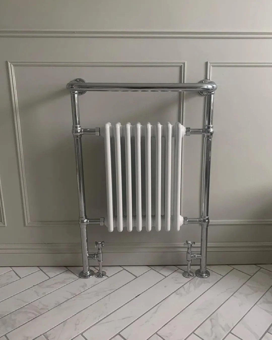 Farrow and Ball light paint colors for bathroom