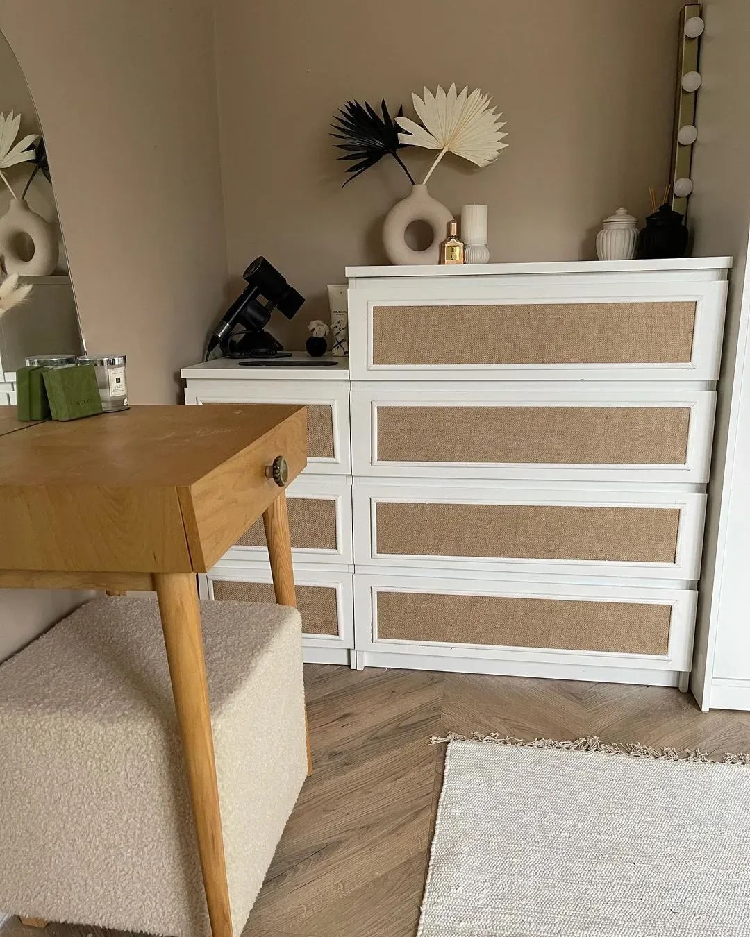 Farrow and Ball greige paint colors for bedroom