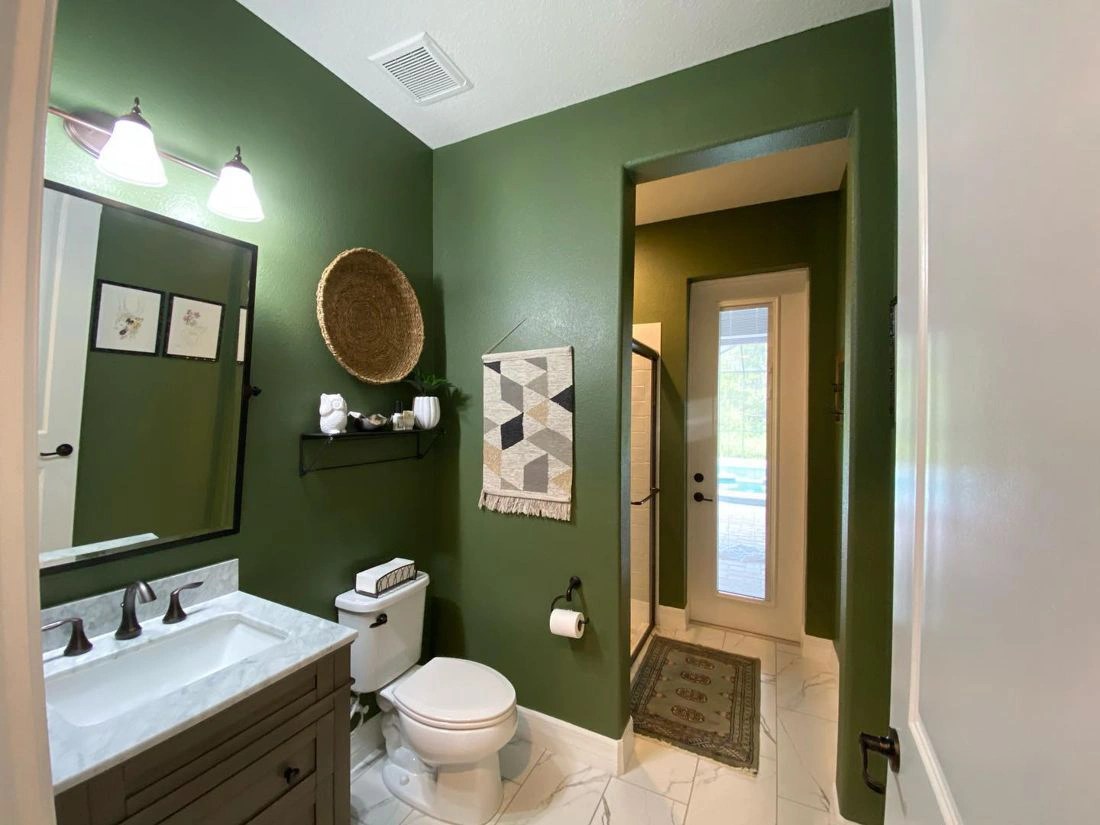 Sherwin Williams green paint colors for bathroom