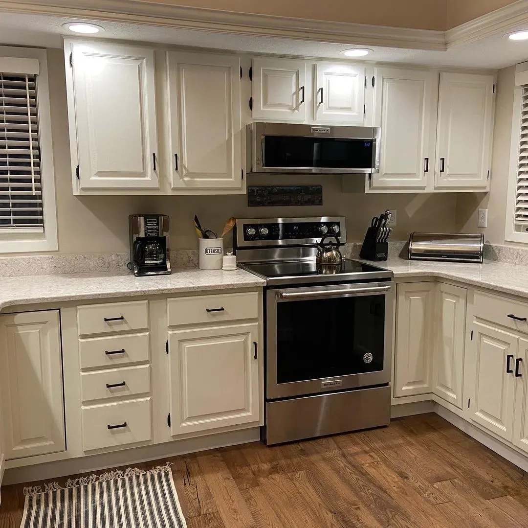 Sherwin Williams beige paint colors for kitchen